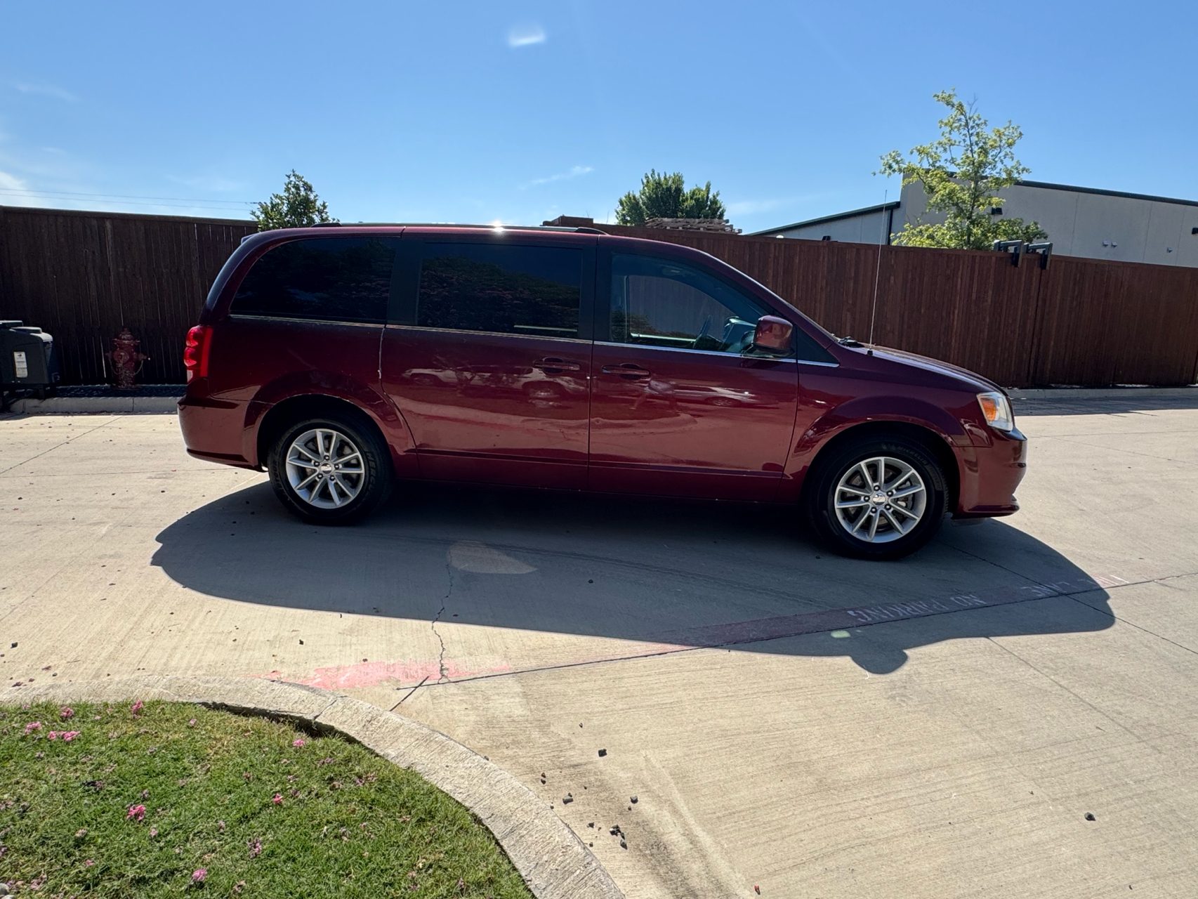 dodge grand caravan 2019 2C4RDGCG2KR662622 image dodge grand caravan 2019 2C4RDGCG2KR662622 image